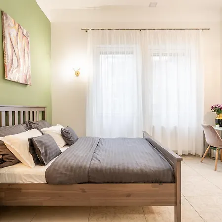 アパート Amora Homes Basilica Monnalisa Luxury 3 Bedrooms With Amazing View Need Reservation X Free Parking ブダペスト