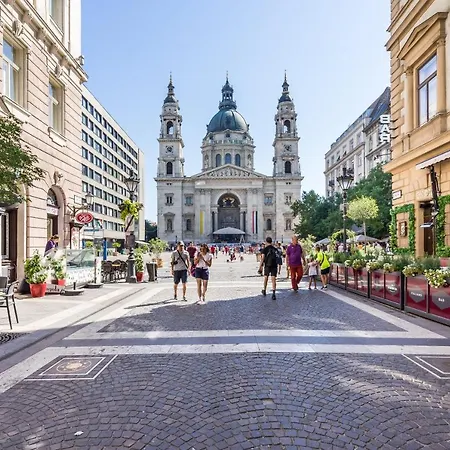 Basilica Monnalisa Luxury 3 Bedrooms With Amazing View Need Reservation X Free Parking Apartmán Budapešť
