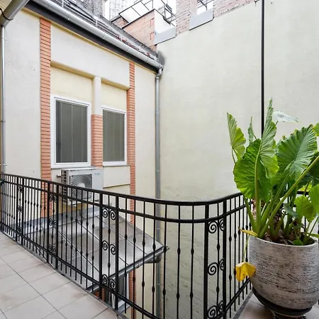 Basilica Monnalisa Luxury 3 Bedrooms With Amazing View Need Reservation X Free Parking Apartmán *