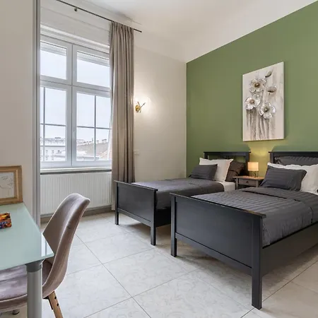 Amora Homes Basilica Monnalisa Luxury 3 Bedrooms With Amazing View Need Reservation X Free Parking