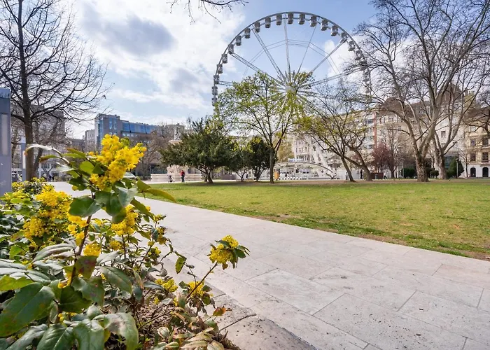 Basilica Monnalisa Luxury 3 Bedrooms With Amazing View Need Reservation X Free Parking בודפשט