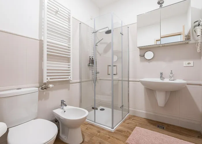 Basilica Monnalisa Luxury 3 Bedrooms With Amazing View Need Reservation X Free Parking דירה *