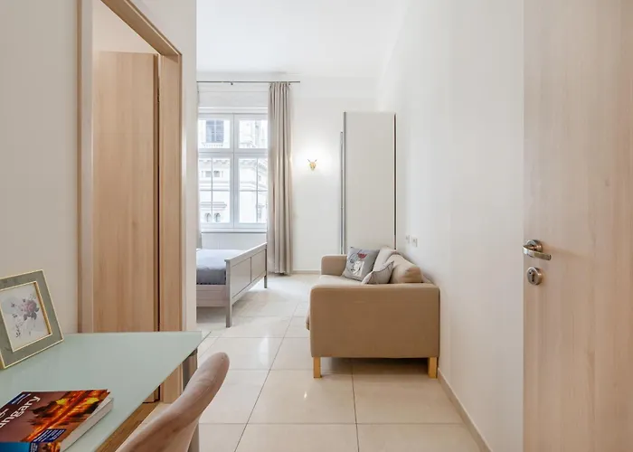 Basilica Monnalisa Luxury 3 Bedrooms With Amazing View Need Reservation X Free Parking *