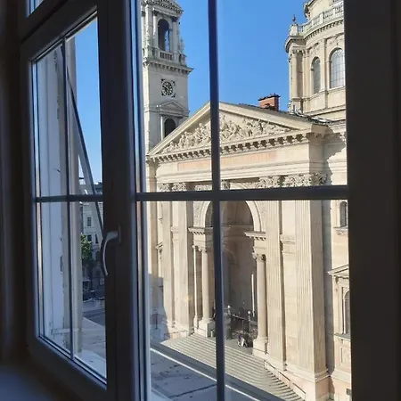 Apartment Basilika Monnalisa Luxury 3 Bedrooms With Amazing View Need Reservation X Free Parking Budapest